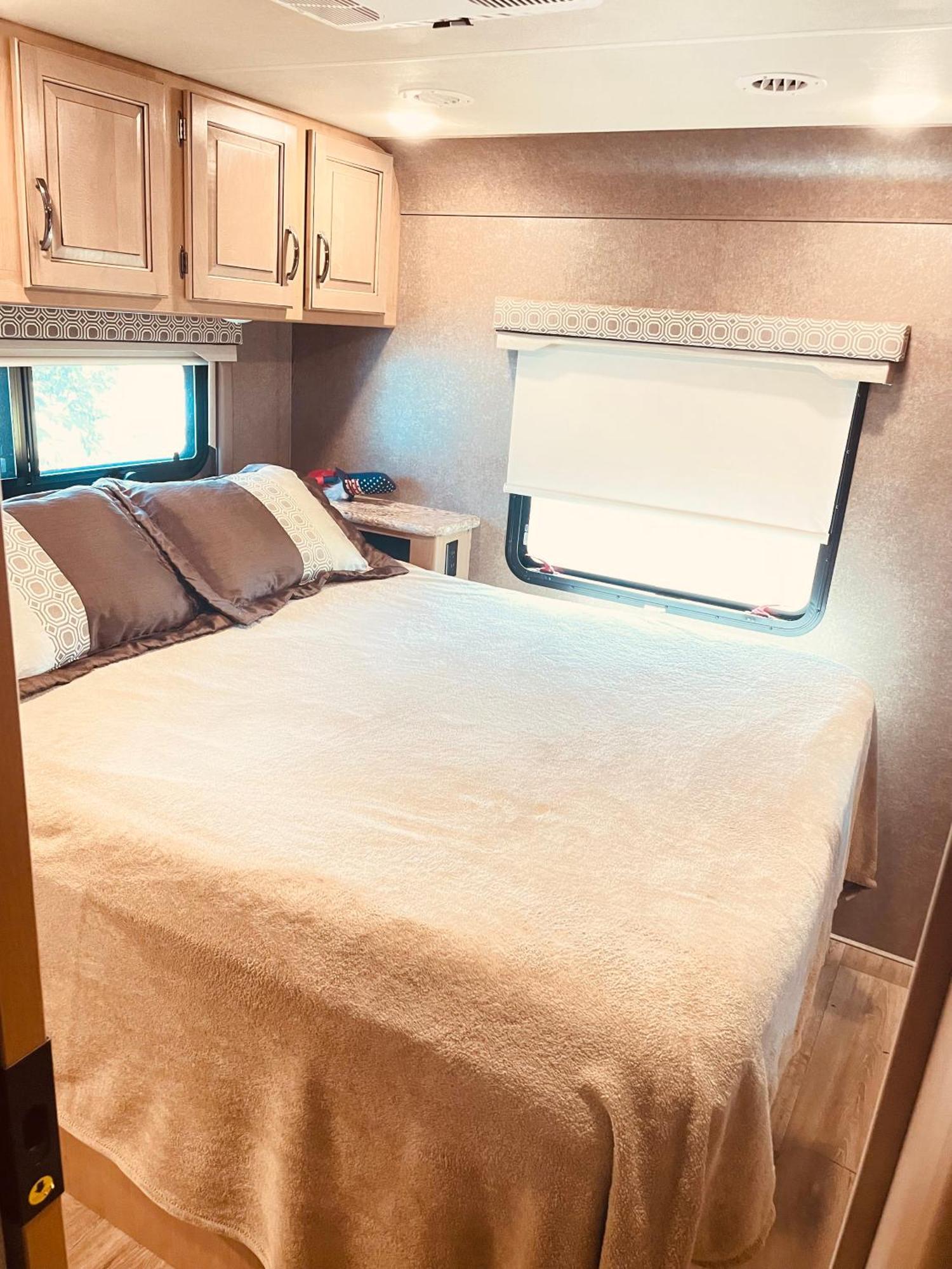 Private Cozy R/V , For Your Enjoyment Tamiami المظهر الخارجي الصورة