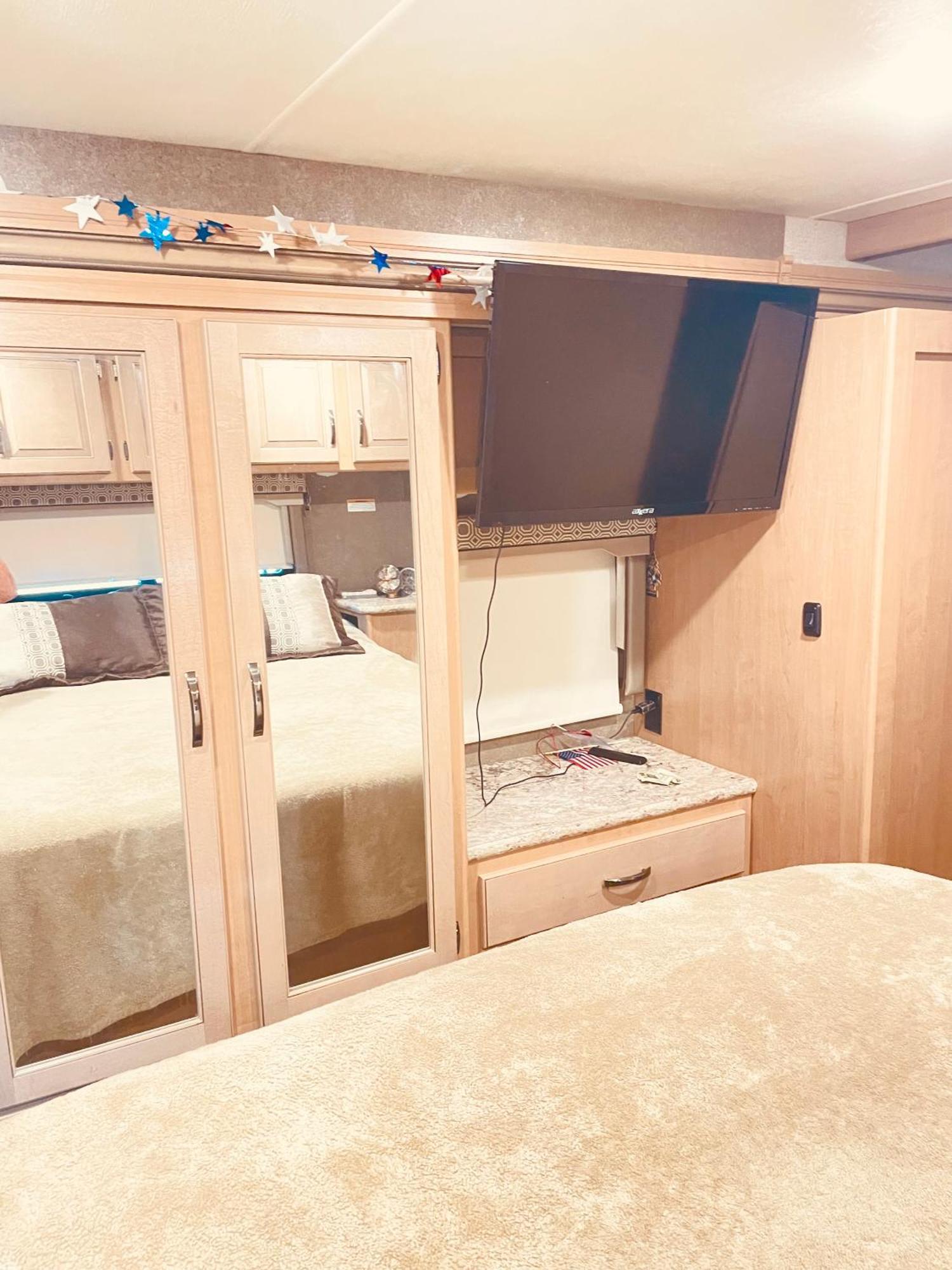 Private Cozy R/V , For Your Enjoyment Tamiami المظهر الخارجي الصورة
